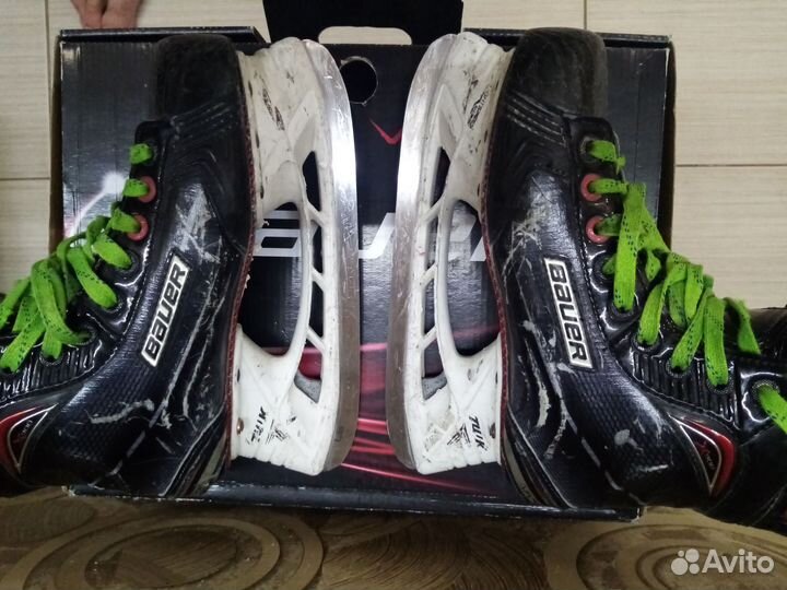 Хоккейные коньки bauer vapor X 900 детские