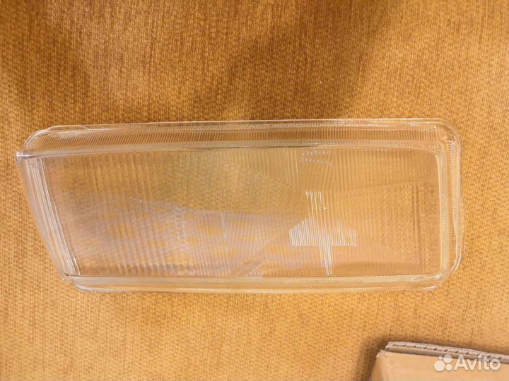 954712 Polcar Стекло фары правойvw passat (B4) (19