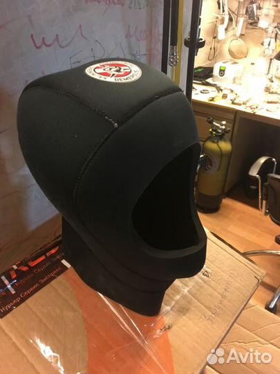 Неопреновые перчатки, шлемы, (7-9-11 мм.)