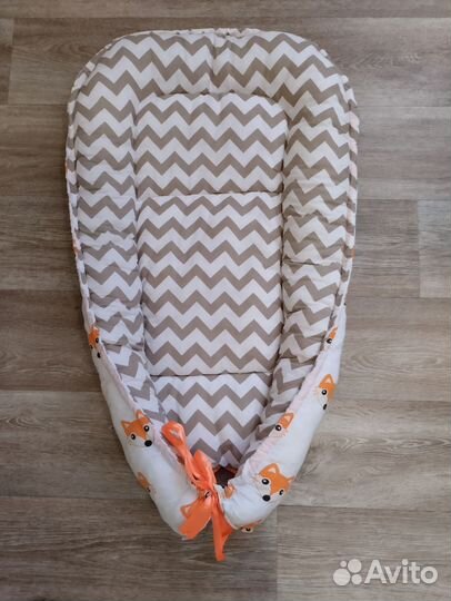 Кокон и подушка для новорожденных