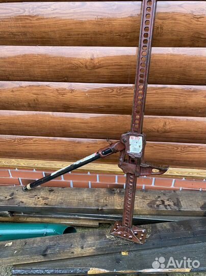 Реечный домкрат hi lift jack 120