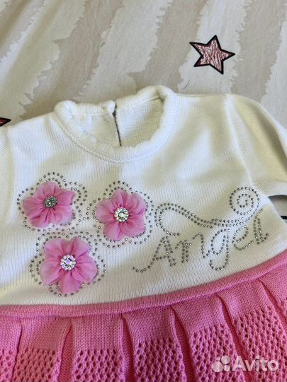 Вязаный костюм для девочки