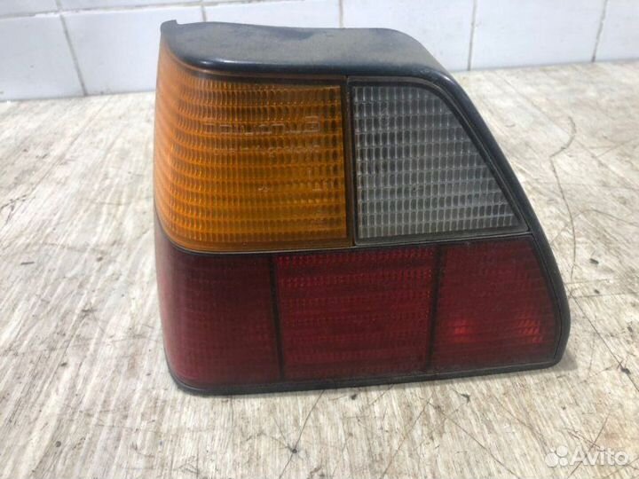 Фонарь задний левый Volkswagen Golf 2 1983-1992