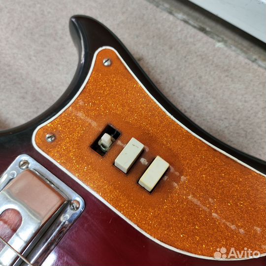 Бас гитара Урал 4 струны