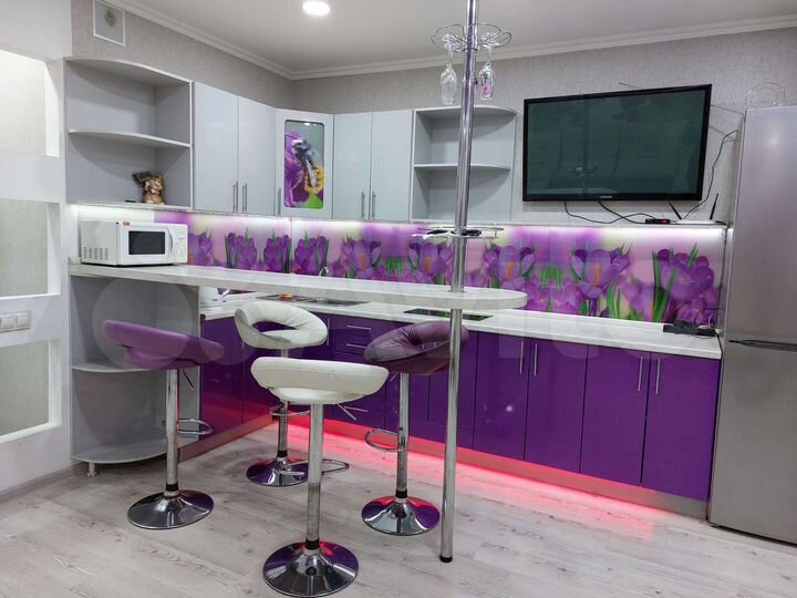 2-к. квартира, 50 м², 8/12 эт.