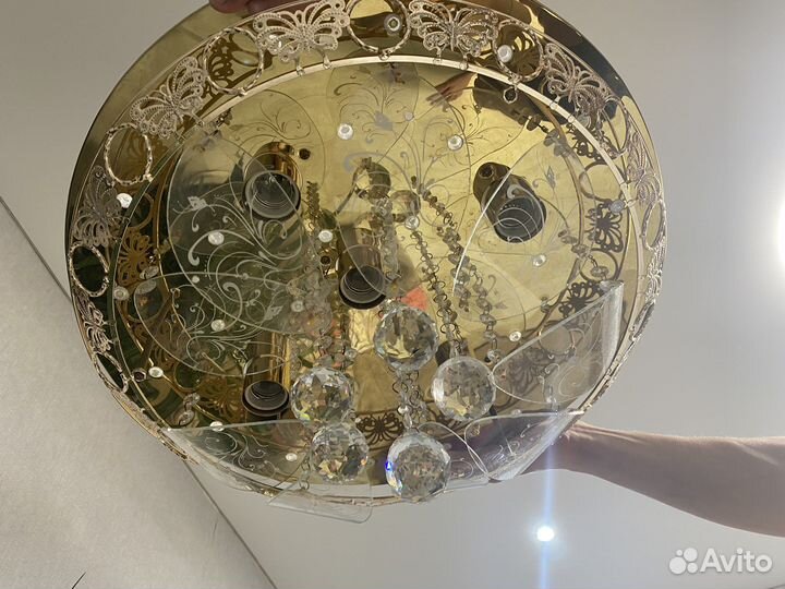 Люстра потолочная