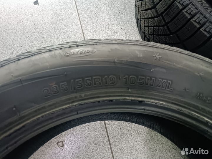 Silverstone AT-117 Special 235/55 R19 107ZR