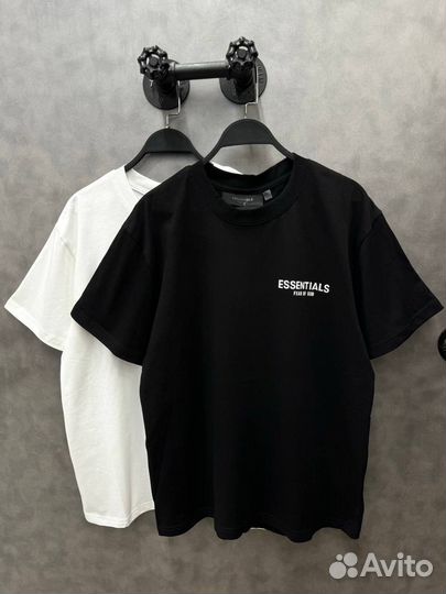 Футболка Essentials