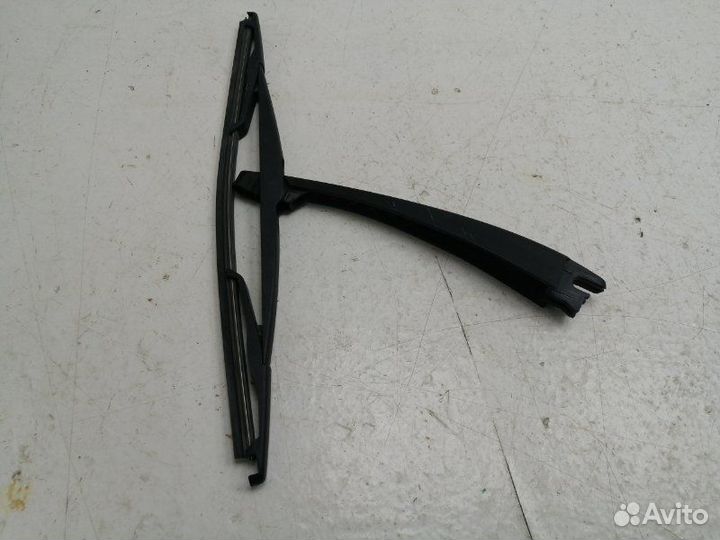 Поводок стеклоочистителя задний Renault Duster 1