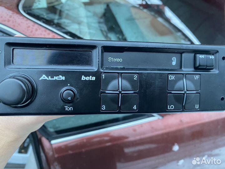 Оригинальная магнитола Audi 90 b3