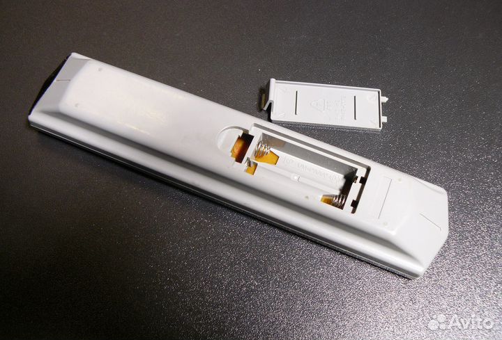 Пульты для Аудио и Видео-техники