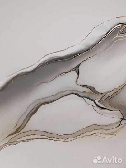 Роспись стены под мрамор