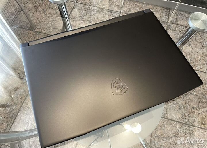 MSI Katana i5-12500H Nvidia RTX 3060