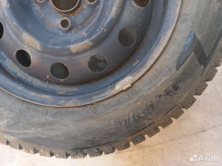 Yokohama Ice Guard F700S 195/65 R15 и 195/65 R15 91G