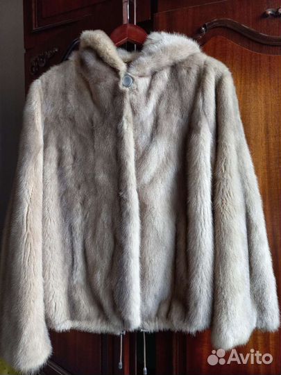 Шуба норковая с капюшоном