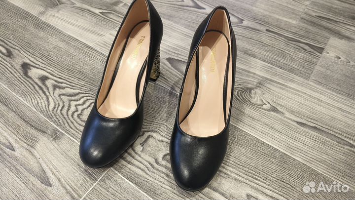 Обувь женская 36 37 38 размер