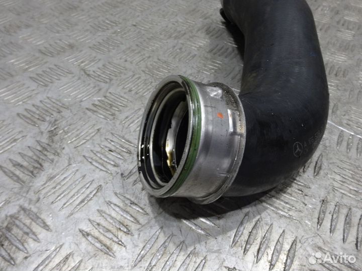 Патрубок интеркулера Мерседес 166 292