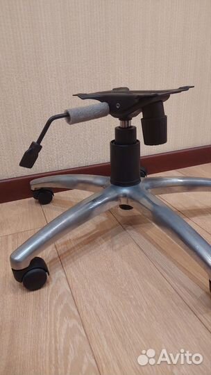 Крестовина пятилучевая для кресла бу