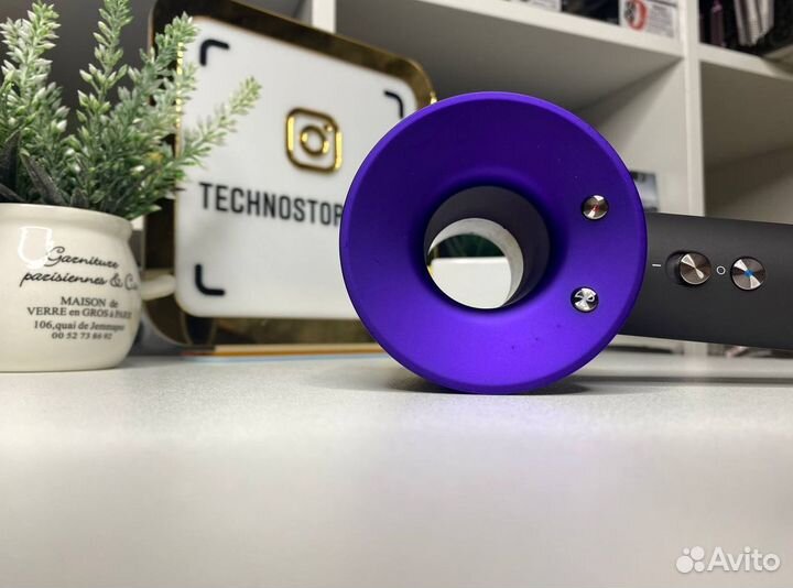 Фен Dyson новый