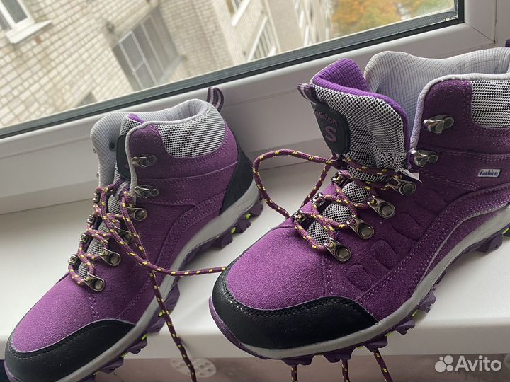 Трекинговые ботинки женские 39