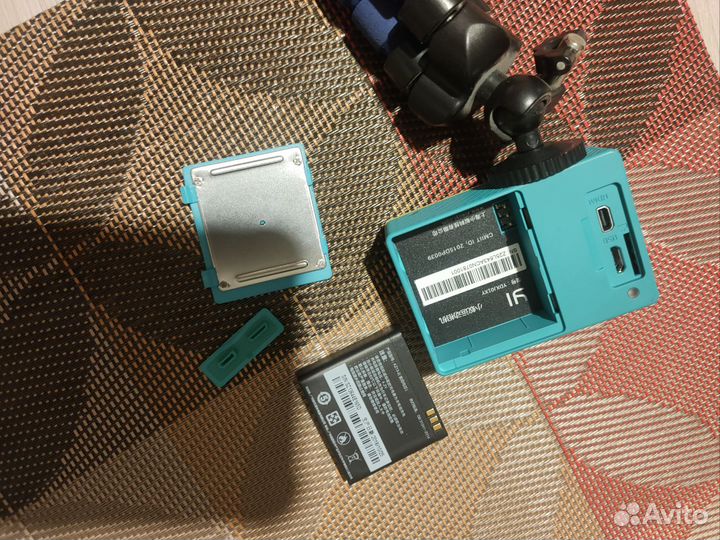 Экшен камера xiaomi yi