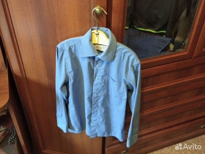Светло-синяя рубашка детская размер 31 (134-140)