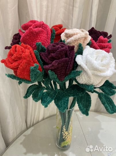 Розы вязаные
