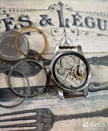 Часы механические Маяк-пчз