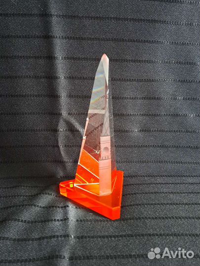 Статуэтка-сувенир. Кремль-Москва