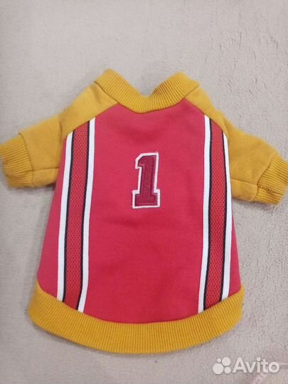 Одежда для маленьких собак