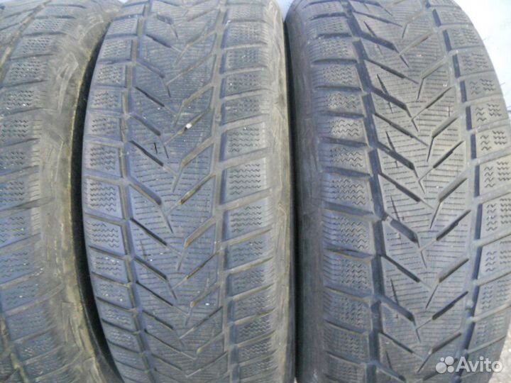 Vredestein Wintrac Xtreme S 215/65 R16 98H