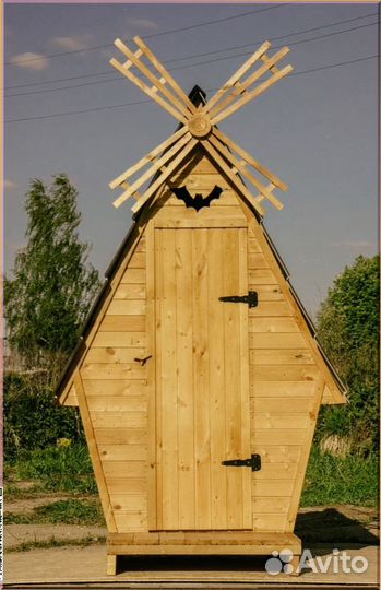 Уличный туалет с декором аяч 388