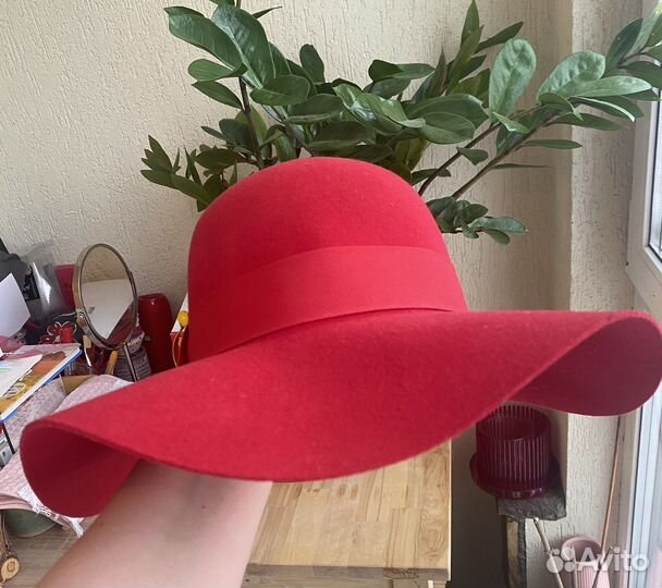 Шляпа женская