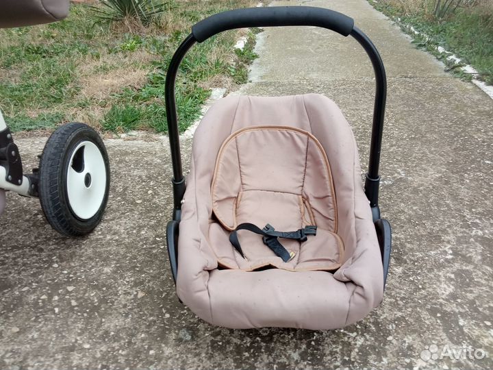 Детская коляска