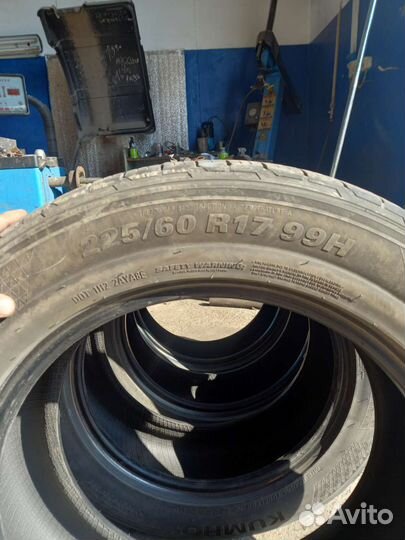 Kumho Crugen HP71 225/60 R17