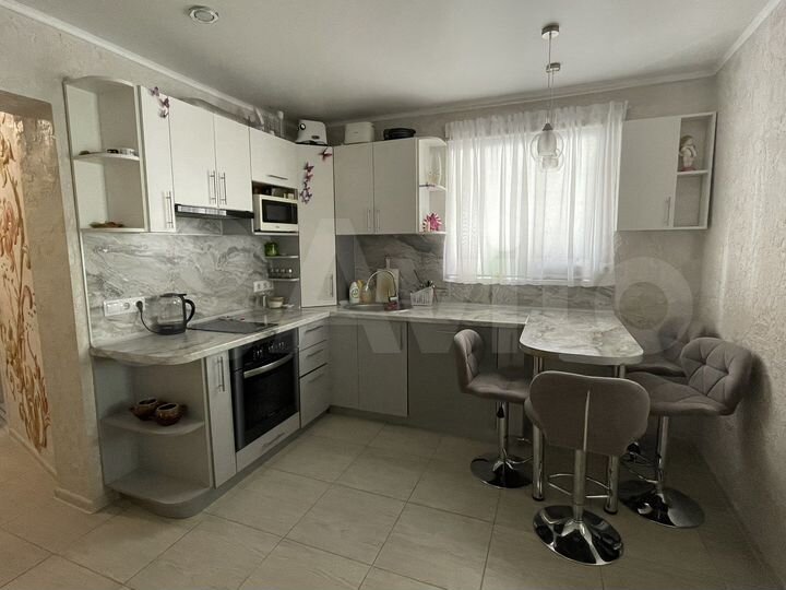 Дом 45 м² на участке 1,8 сот.