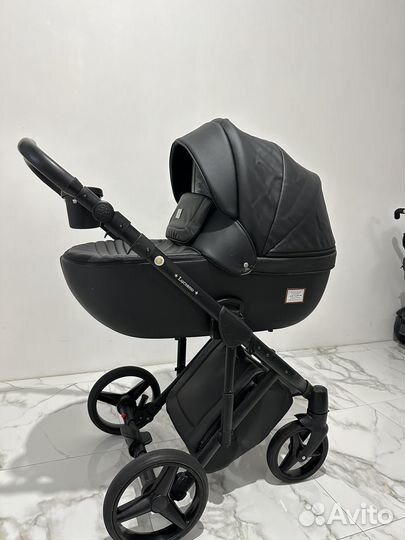 Коляска 2 в 1 adamex