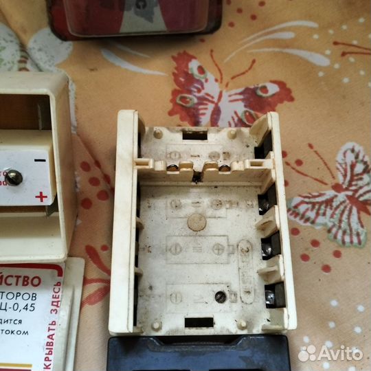 Зарядные для батареек. СССР