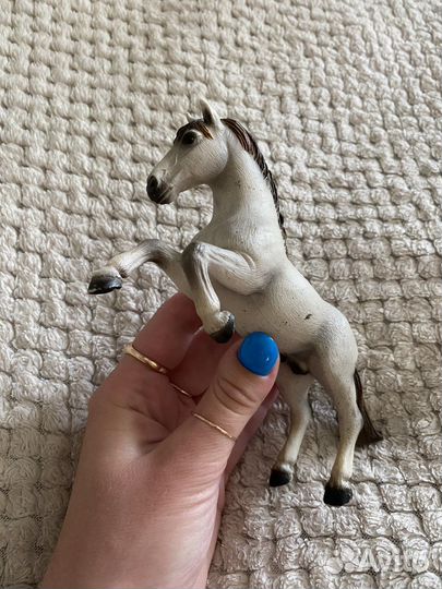 Фигурки лошадей schleich