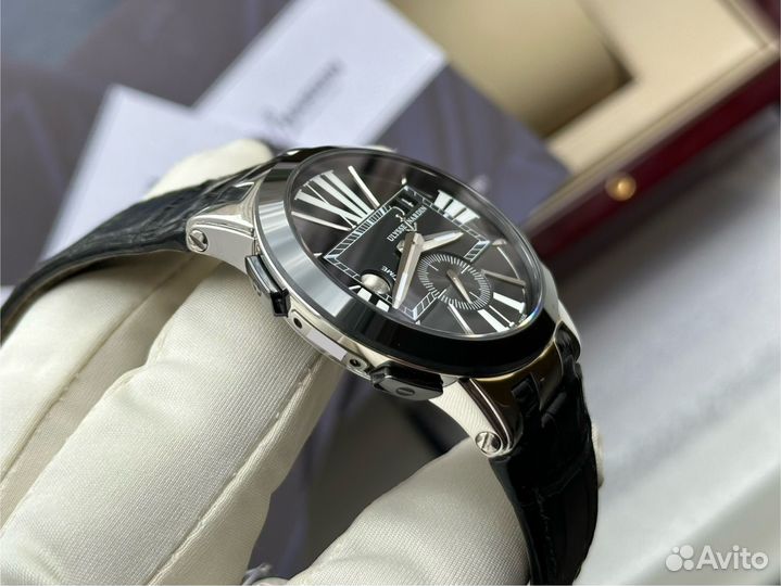 Ulysse Nardin Executive Dual Time