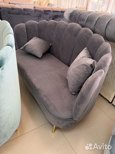 Диван/ банкетка Ракушка