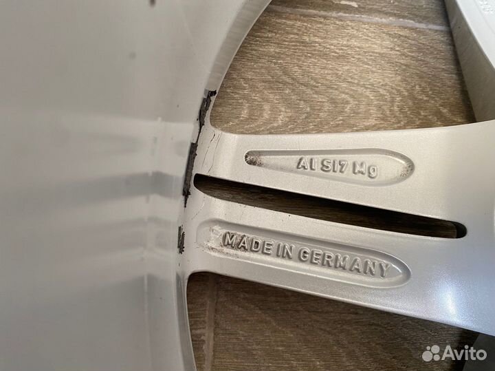 Audi Литые Диски R18 2 шт original VAG