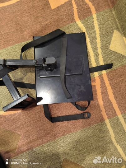 Держатель для телевизора