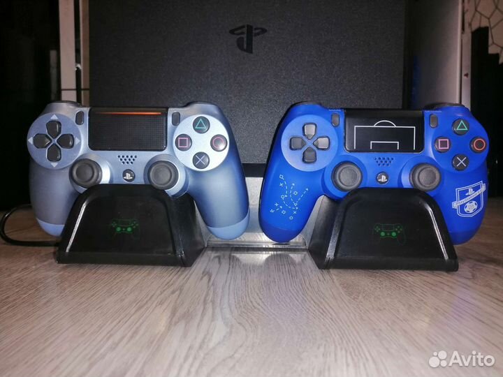 Геймпад PS4, Dualshock 4