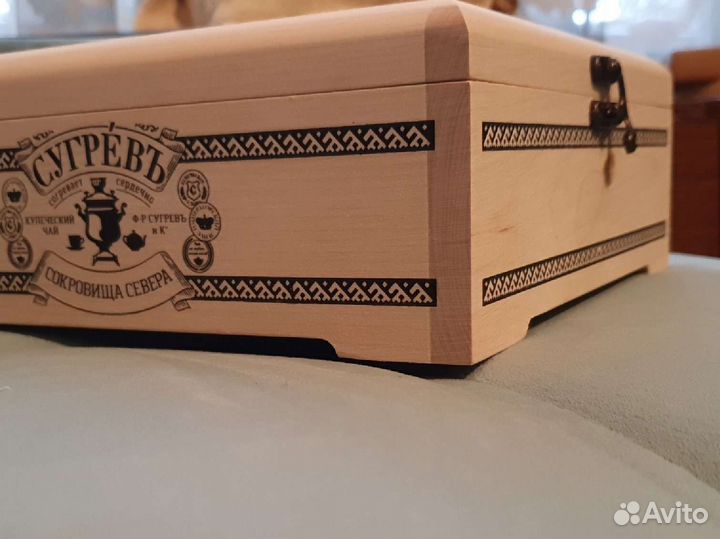 Шкатулка с набором чая из сибири