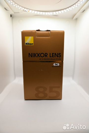 Nikon 85mm 1.4 AF-S Nikkor Полный комплект