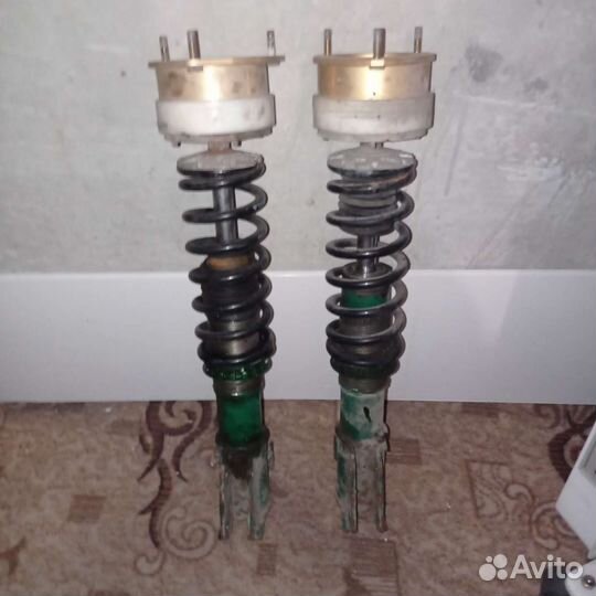 Стойки передние