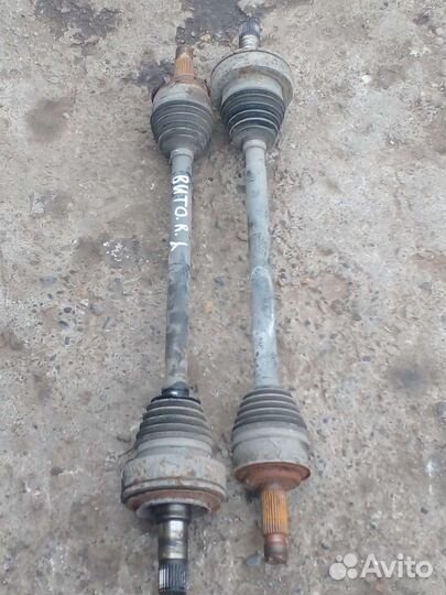 Привод Mercedes-Benz Vito