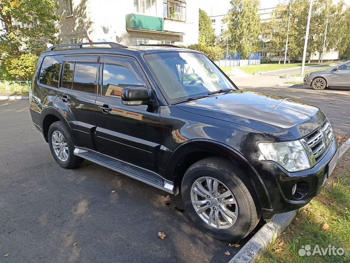 Mitsubishi Pajero 3.0 AT, 2011, 140 000 км