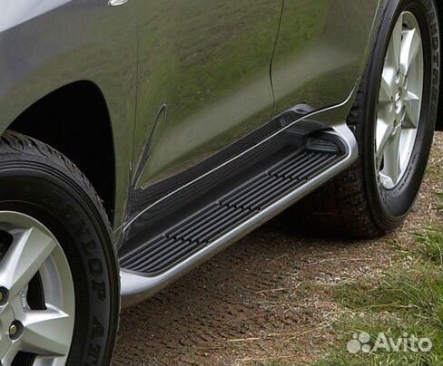 Lexus LX570 Пороги штатные стандартные L2XM9